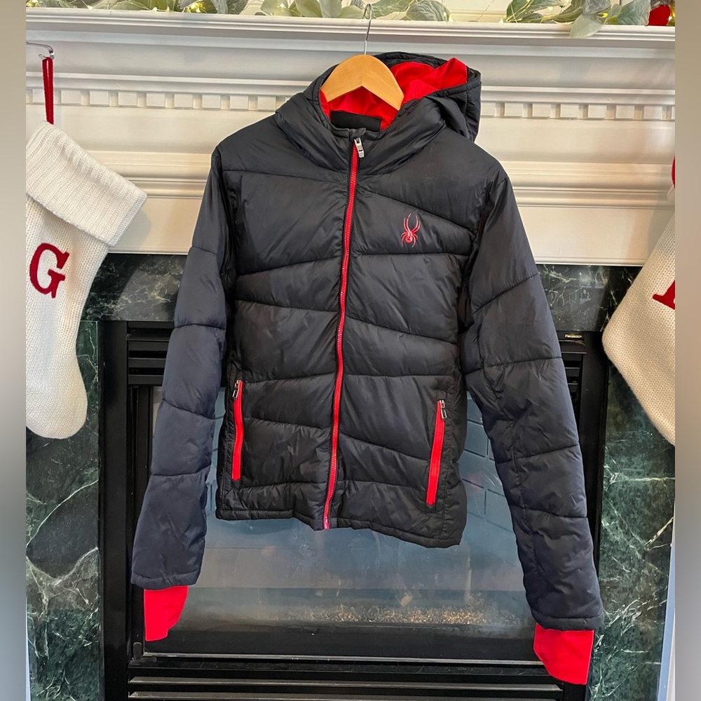 Men’s Spyder insulated coat.  Black with red inside & zipper. Men’s M but small.